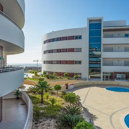 Apt. A Apartamento *