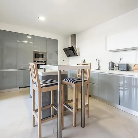 Appartement Apt. A Lagos